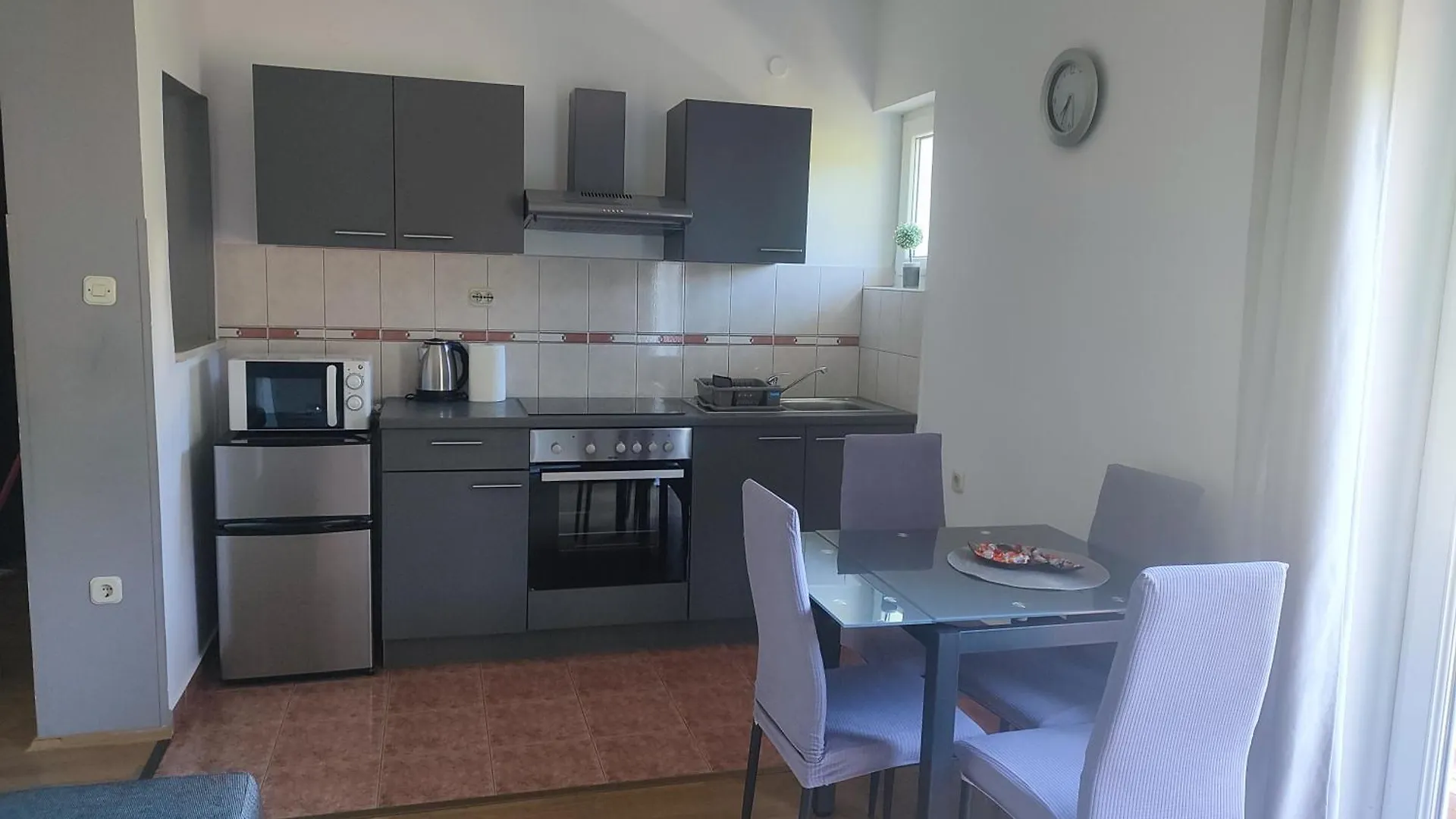 Apartments Luka Rab Town